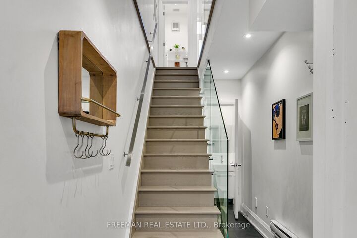 Property Photo:  1239 Bloor Street W Laneway  ON M6H 1N6 