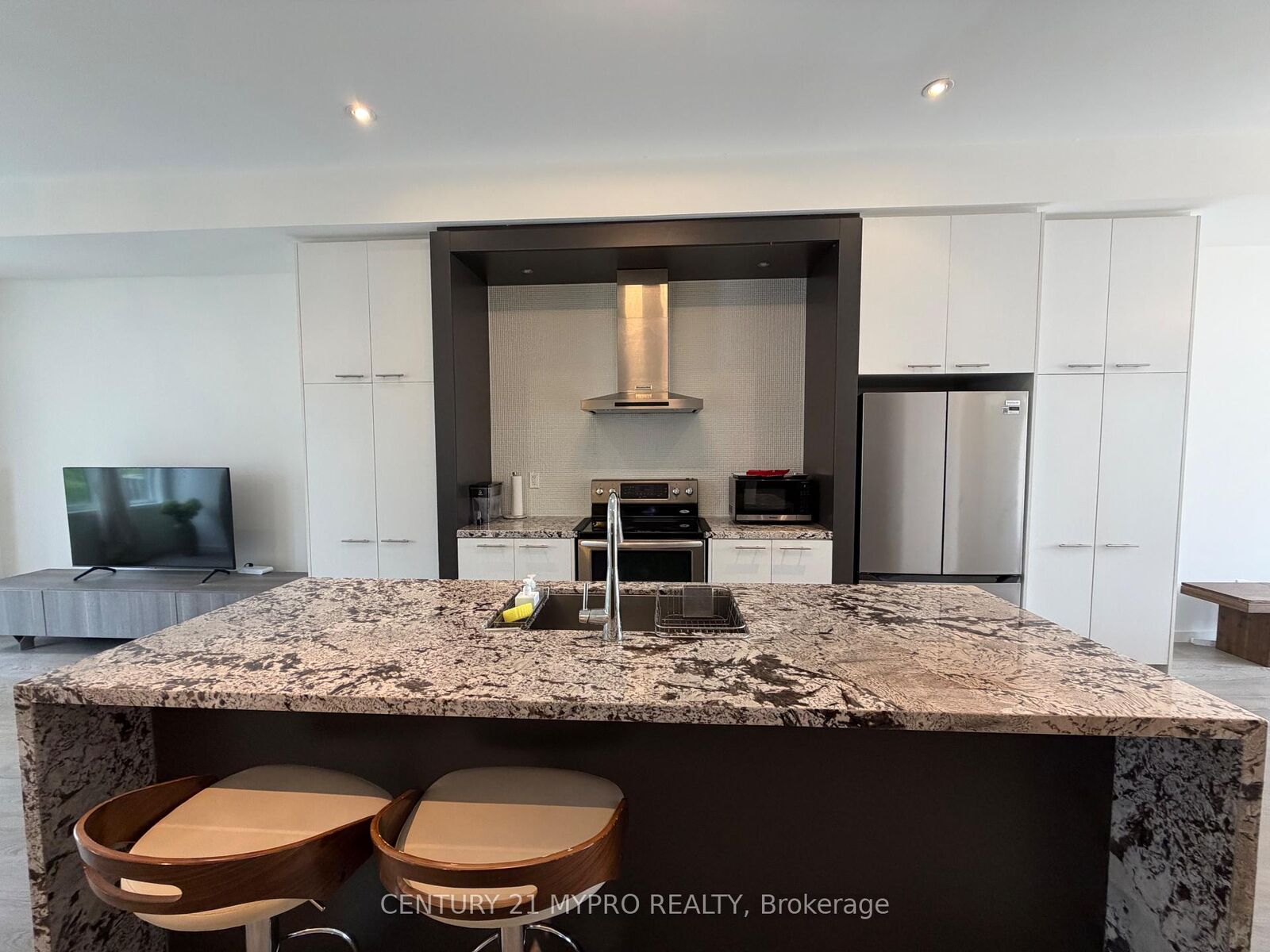 Property Photo:  56 Genuine Lane  ON L4B 0E5 