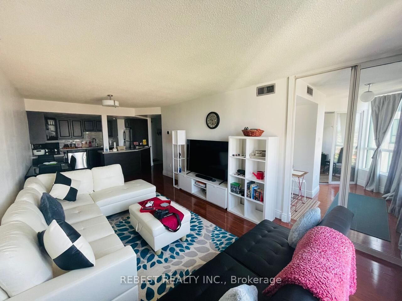 Property Photo:  4470 Tucana Court 2202  ON L5R 3K8 