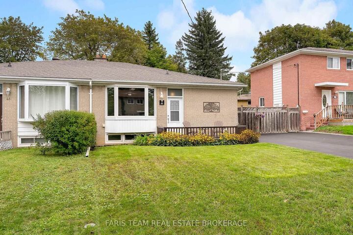 Property Photo:  45 Bailey Crescent  ON L4G 2B2 