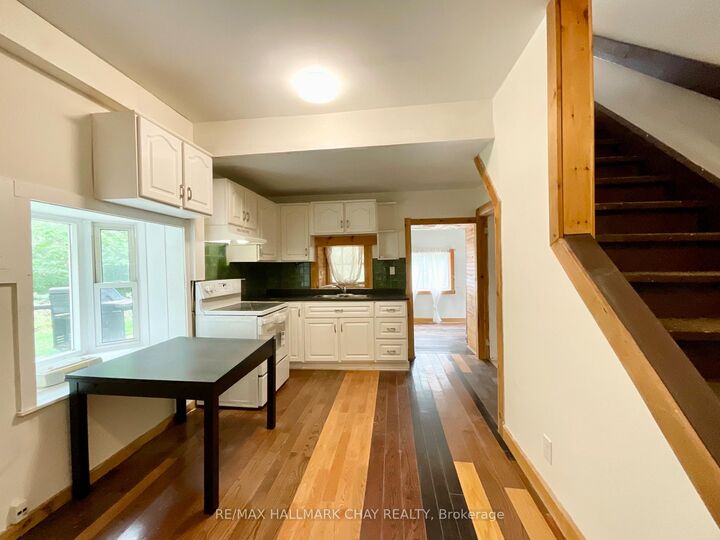 Property Photo:  961 7th Line  ON L9S 4G2 