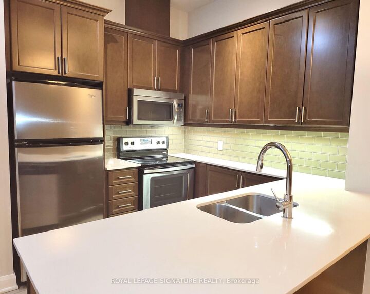 Property Photo:  2480 Prince Michael Drive 123  ON L6H 0H1 