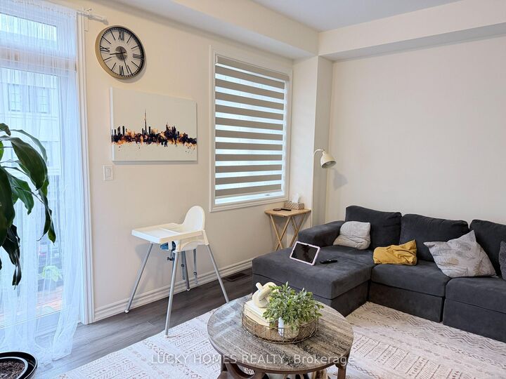 Property Photo:  68 First Street 6  ON L9W 2E4 