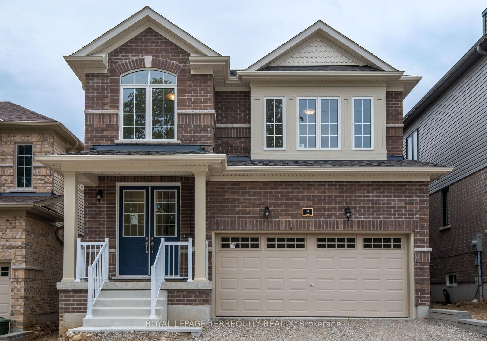 Property Photo:  9 Southern Avenue  ON N3L 0R4 