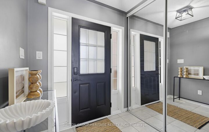 Property Photo:  1431 Glaspell Crescent  ON L1K 0M2 