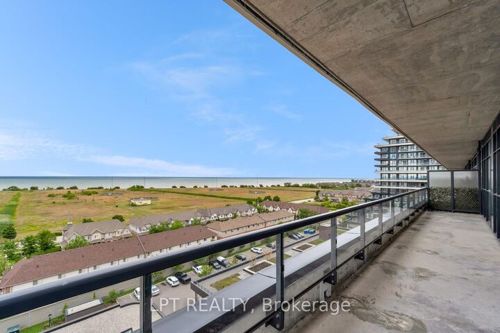 Property Photo:  560 North Service Road N 901  ON L3M 4E8 