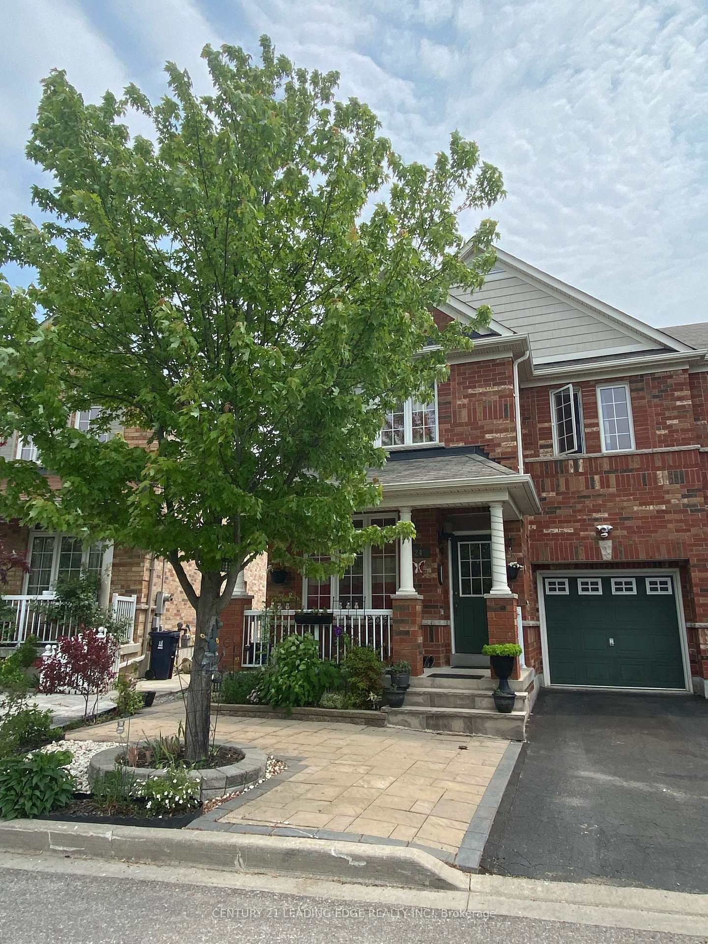 Property Photo:  24 Dairy Drive Bsmt  ON M1L 0G2 