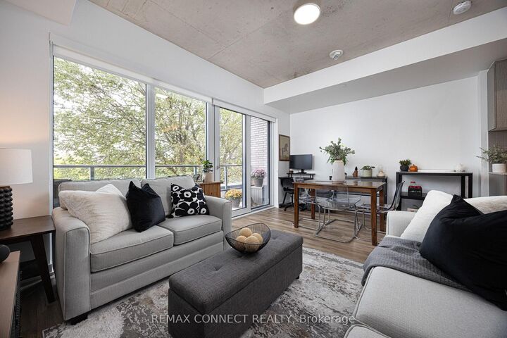 Property Photo:  1808 St. Clair Avenue W 304  ON M6N 0C1 