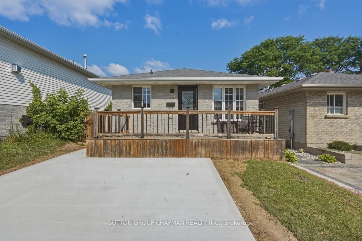 Property Photo:  955 Lawson Road  ON N6G 4X4 