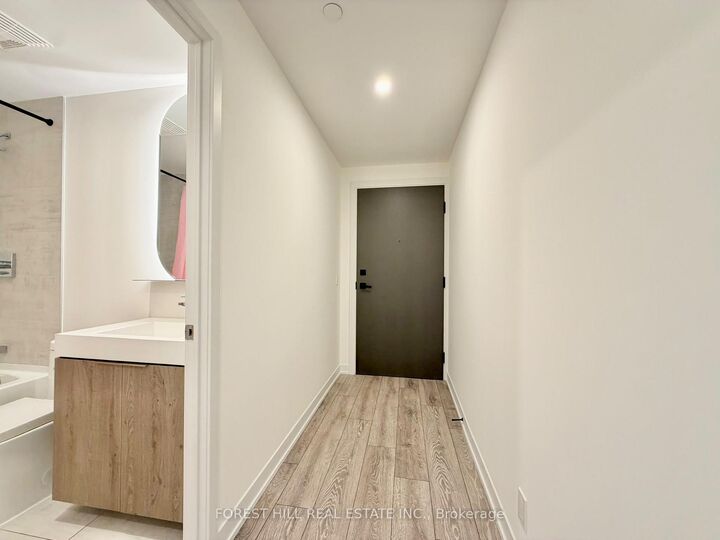 Property Photo:  15 Holmes Avenue 502  ON M2N 0L4 