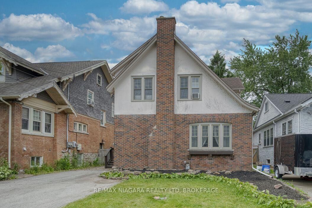 Property Photo:  4864 Simcoe Street  ON L2E 1V9 