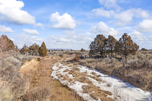 Property Photo: 1701 W Utah State Highway 12 UT 84764