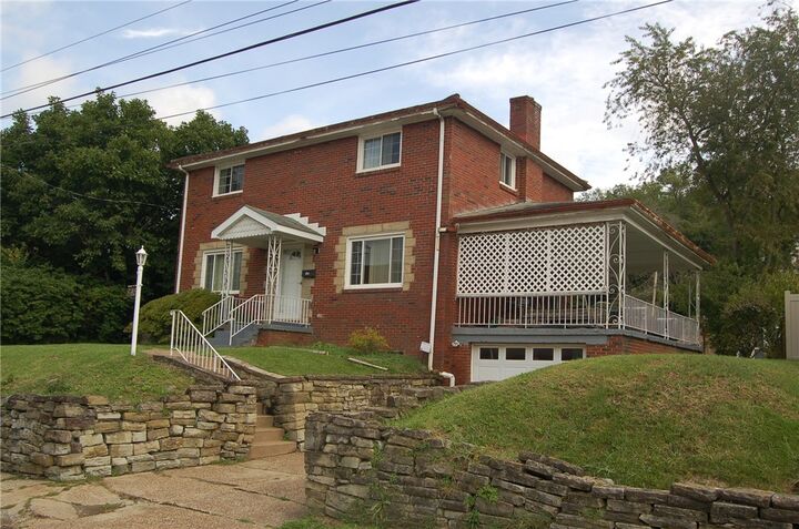 Property Photo:  845 Charles St  PA 15106 