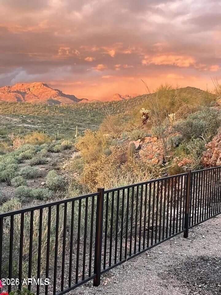 Property Photo: 1070 N Queen Mary Way AZ 85118