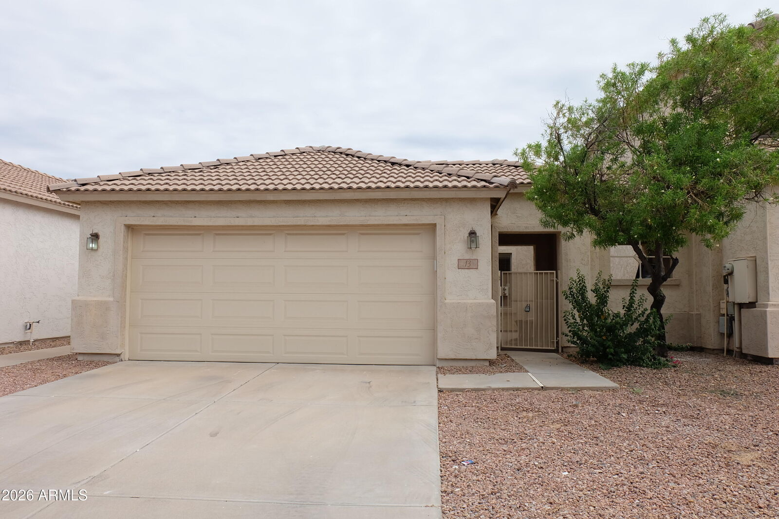 Property Photo: 13 S Laveen Place AZ 85226