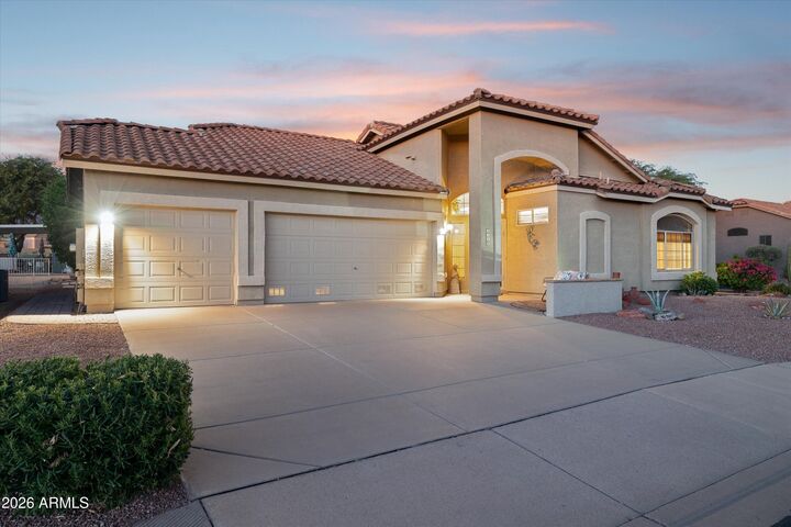 Property Photo:  6329 S Sandtrap Drive  AZ 85118 