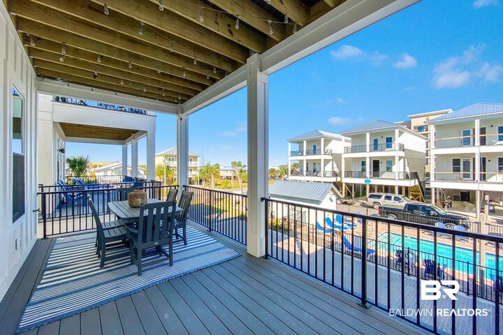 Property Photo: 521 E 1st Ave B AL 36542