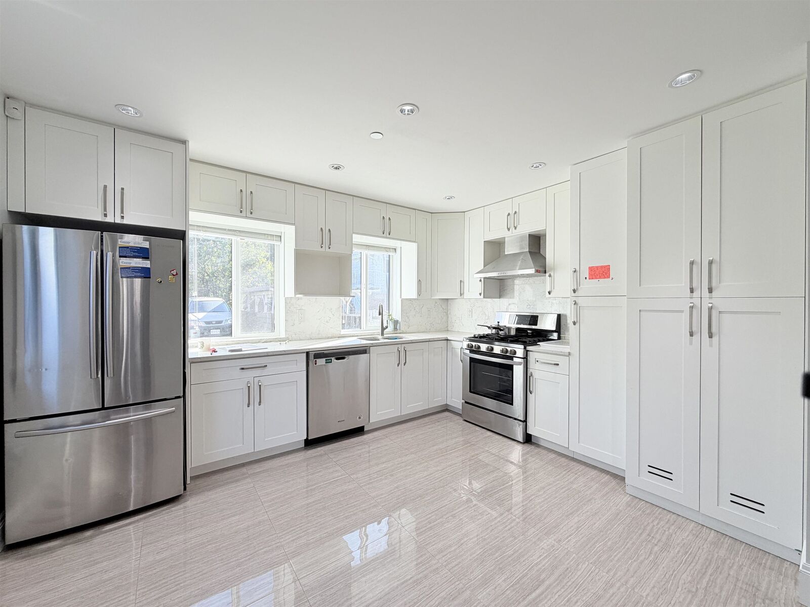 Property Photo:  2532 5th Av W  BC V6K 1T1 