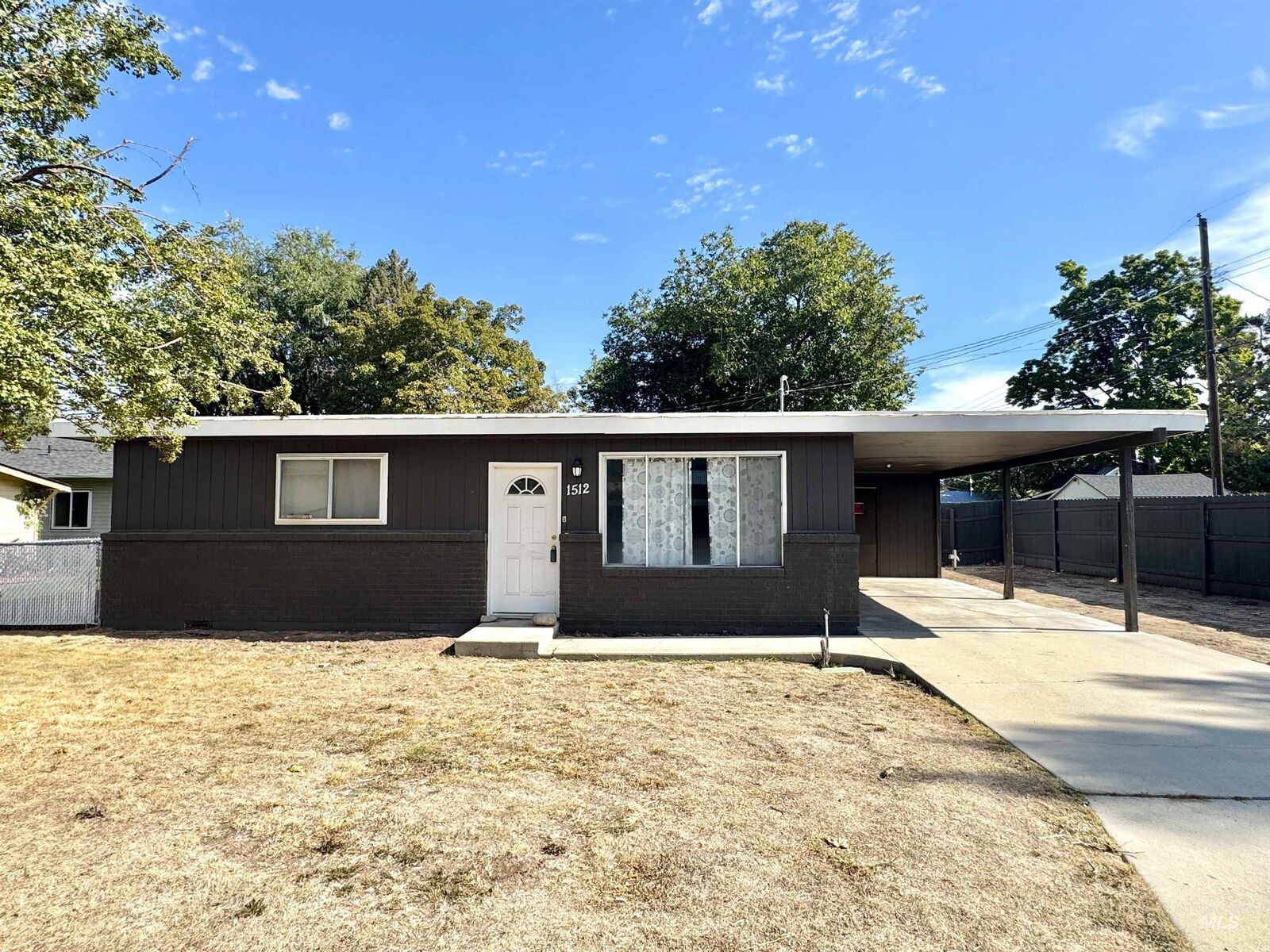 Property Photo:  1512 10th St S  ID 83651 