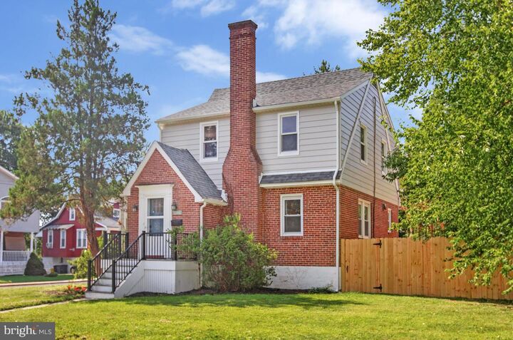 Property Photo:  3221 Evergreen Avenue  MD 21214 