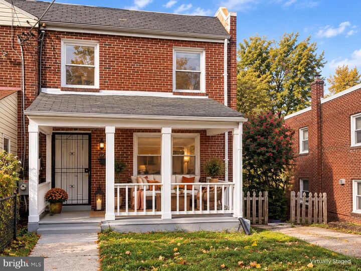Property Photo: 4236 NE Grant Street NE DC 20019