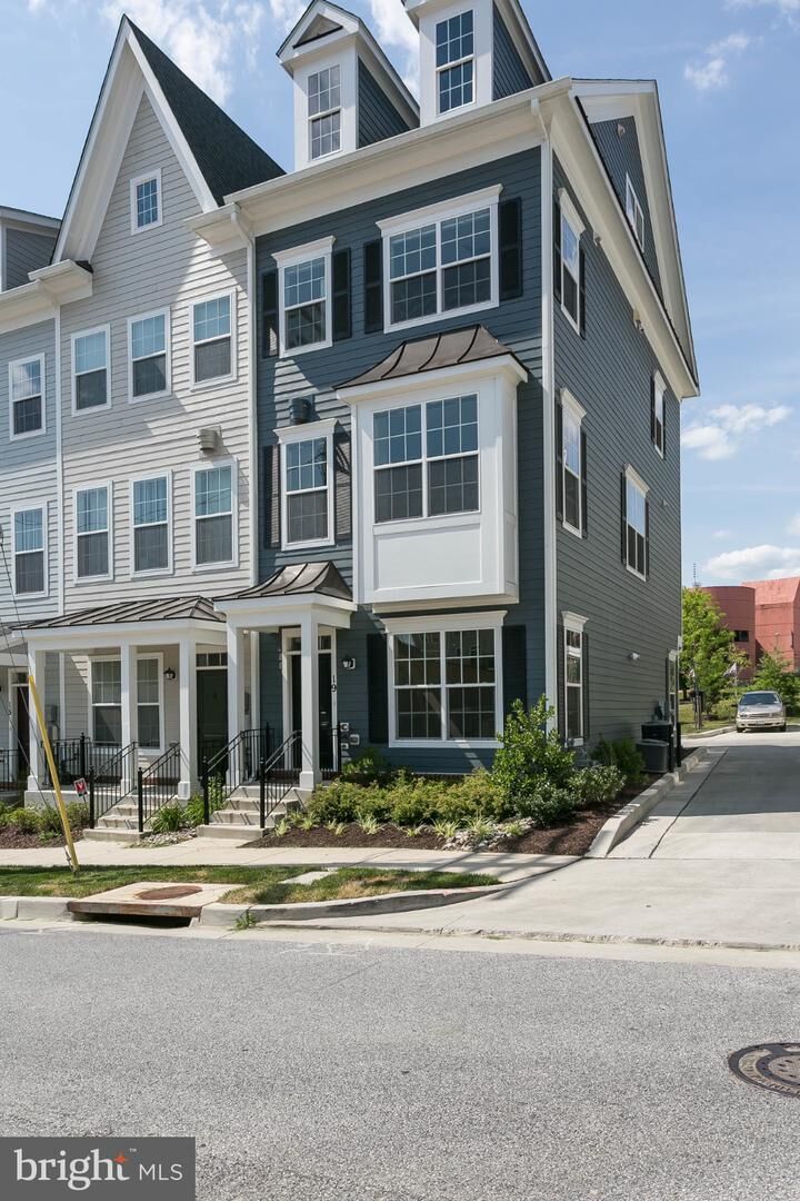 Property Photo:  19 Willow Avenue  MD 21286 