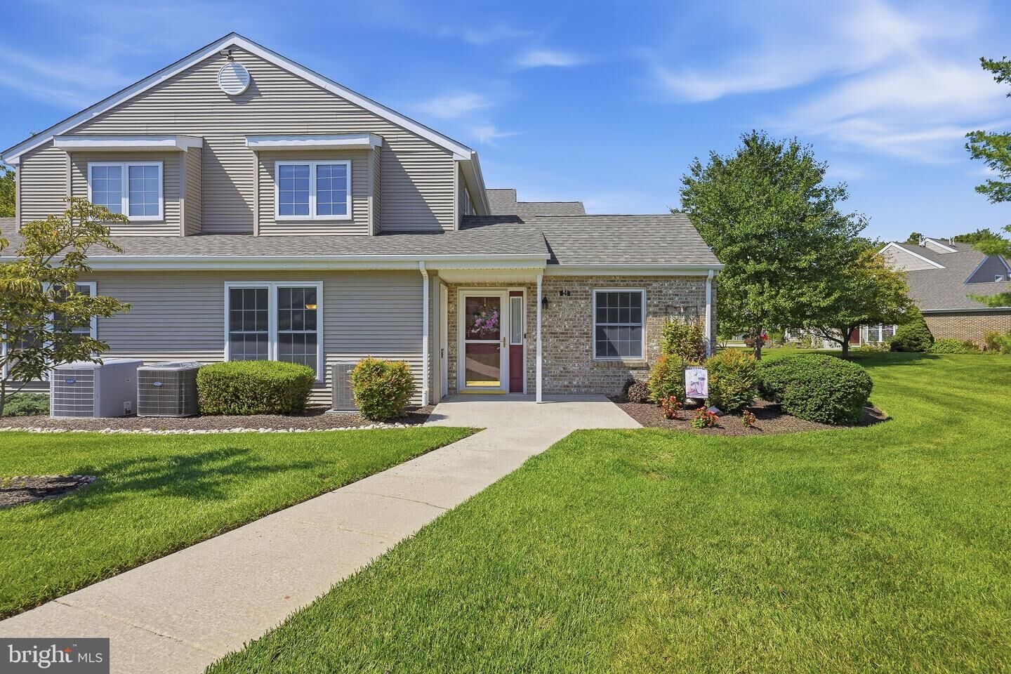 Property Photo: 4 Colefax Court DE 19804