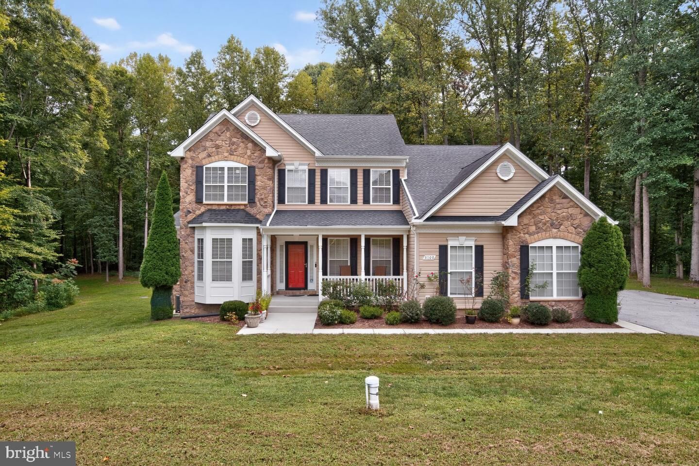 Property Photo:  8100 Hollow Tree Lane  MD 20772 