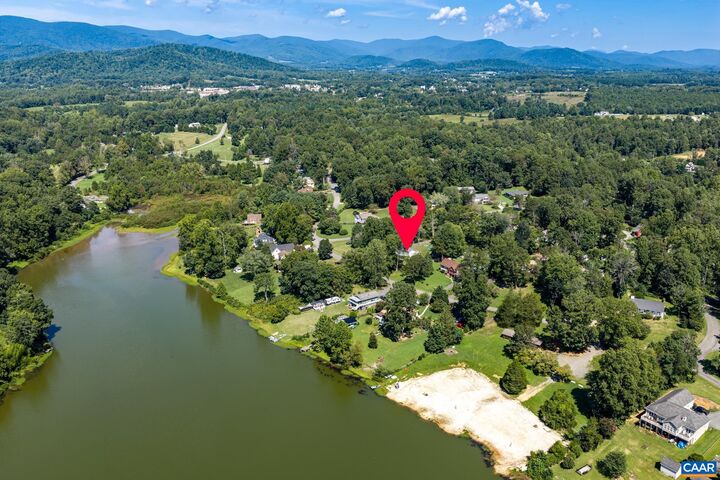 Property Photo: 421 Sunset Dr VA 22973