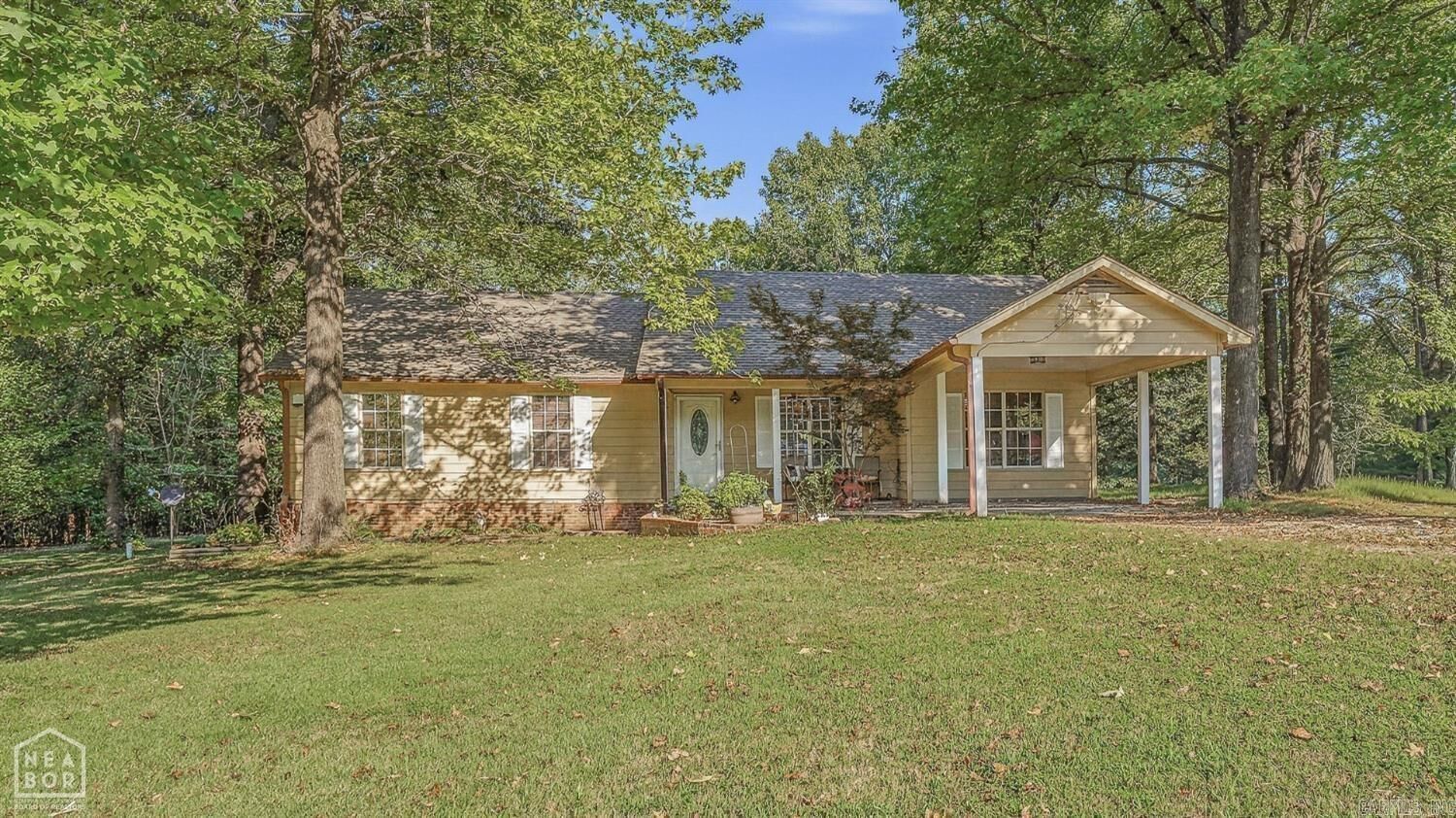 Property Photo:  638 County Road 346  AR 72401 