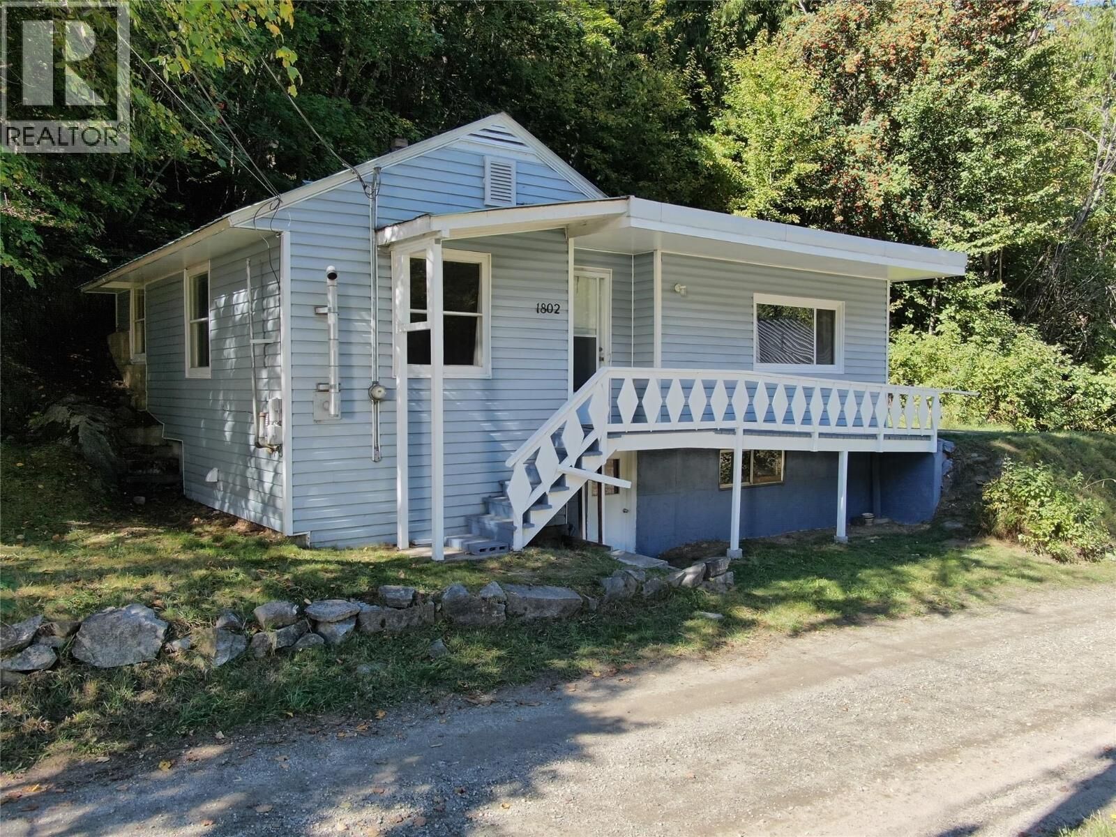 Property Photo: 1802 Perrier Road BC V1L 6Y8