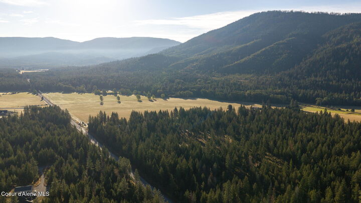 Property Photo:  25517 N Hatch Rd  ID 83801 
