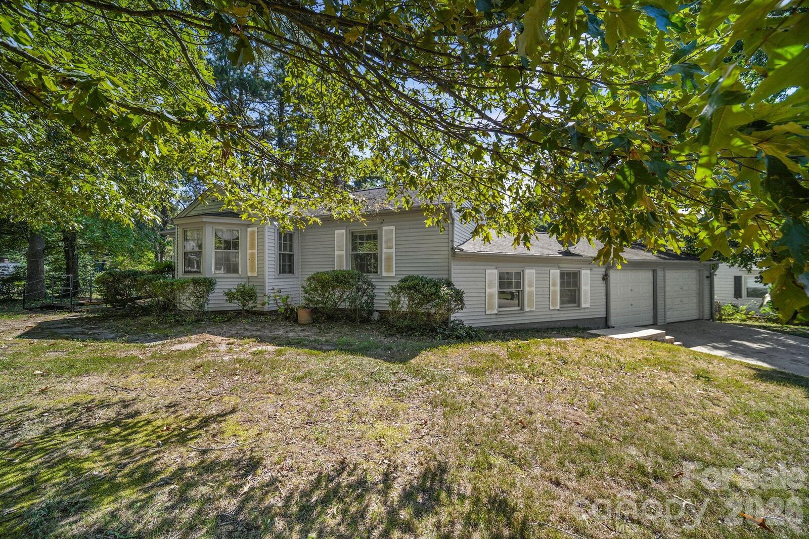 Property Photo:  1011 Holland Avenue  NC 28052 