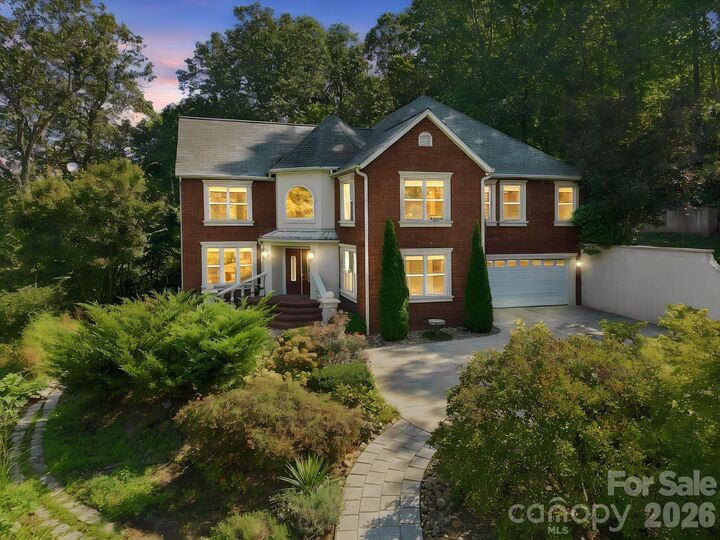Property Photo:  6 Kit Court  NC 28732 