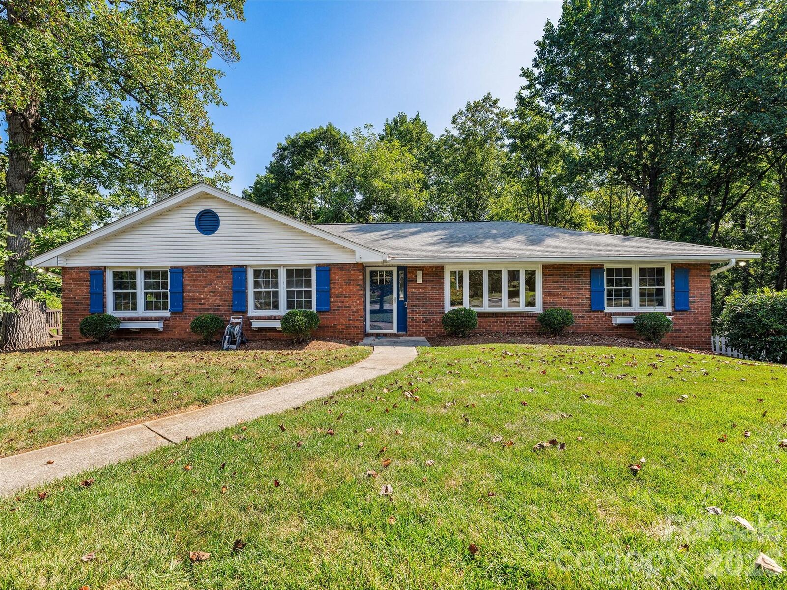Property Photo:  531 Bluebird Ridge  NC 28804 
