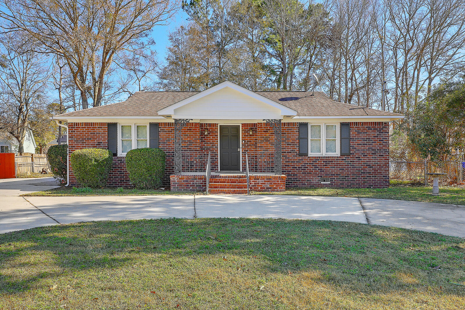 Property Photo:  616 Semaht Street  SC 29412 
