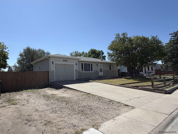 Property Photo:  3421 E 12th St  WY 82001 