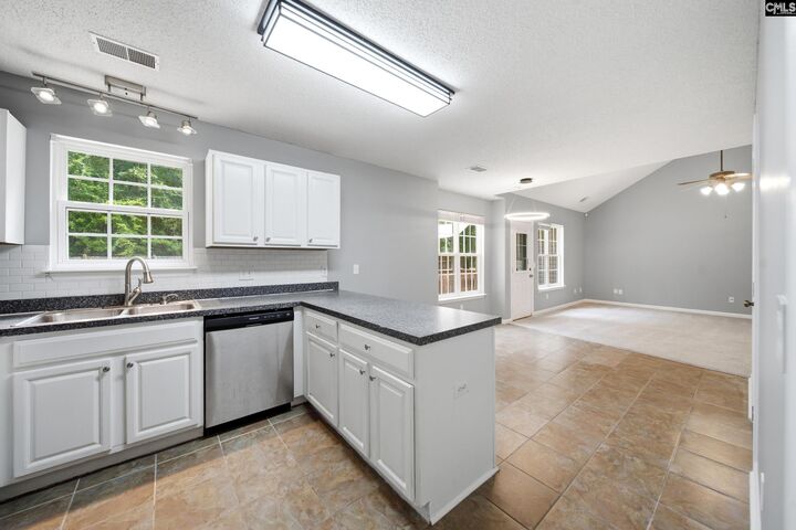 Property Photo: 370 Grover Wilson SC 29016