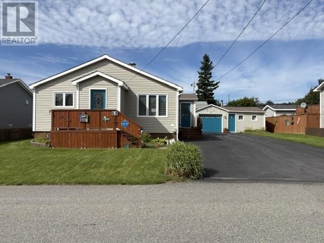 Property Photo: 5 White's Avenue NL A2N 1M2