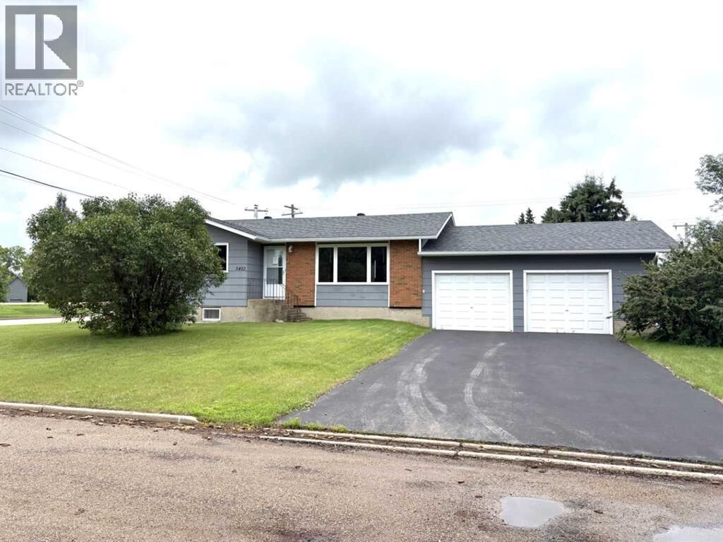 Property Photo: 5402 47 Avenue West AB T0B 1N0