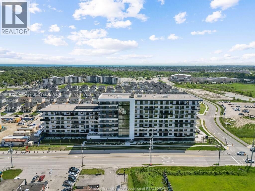 Property Photo:  1530 Lauzon Road 403  ON N8S 3N4 