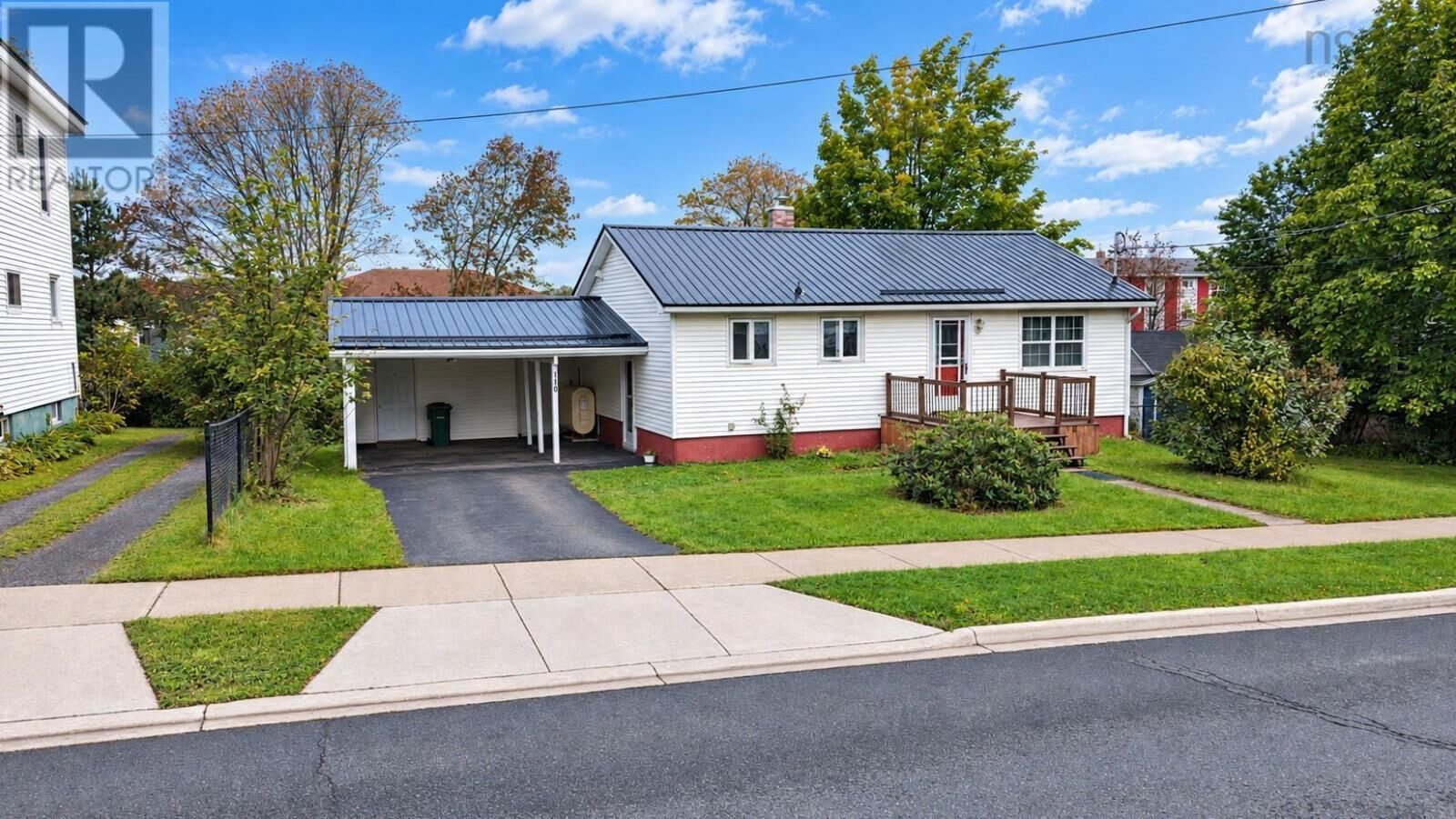 Property Photo:  110 Park Street  NS B0K 1S0 