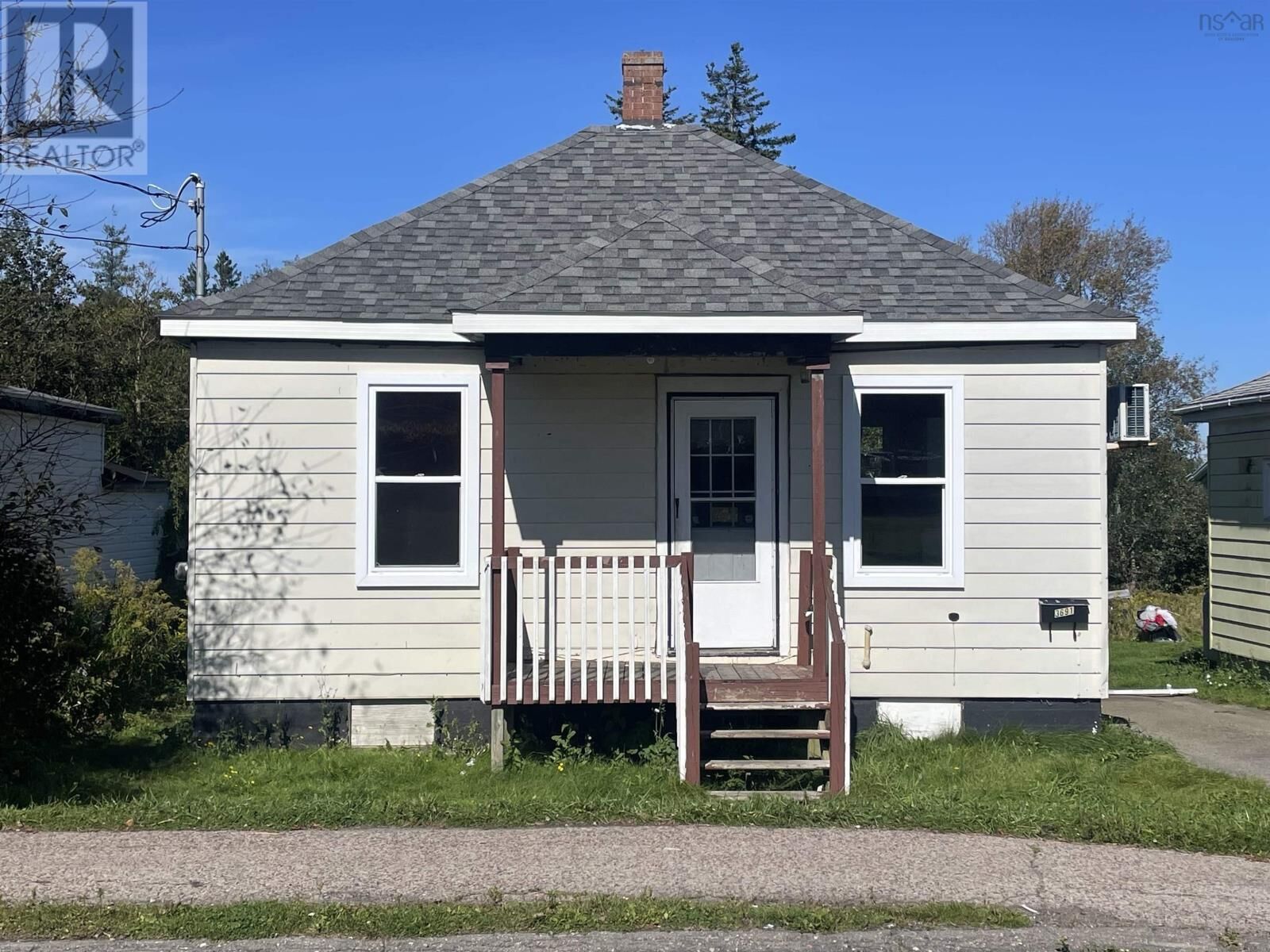 Property Photo:  3691 Emerald Street  NS B1H 1J4 