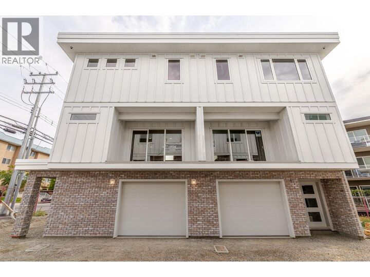 Property Photo:  783 Winnipeg Street 101  BC V2A 5N2 