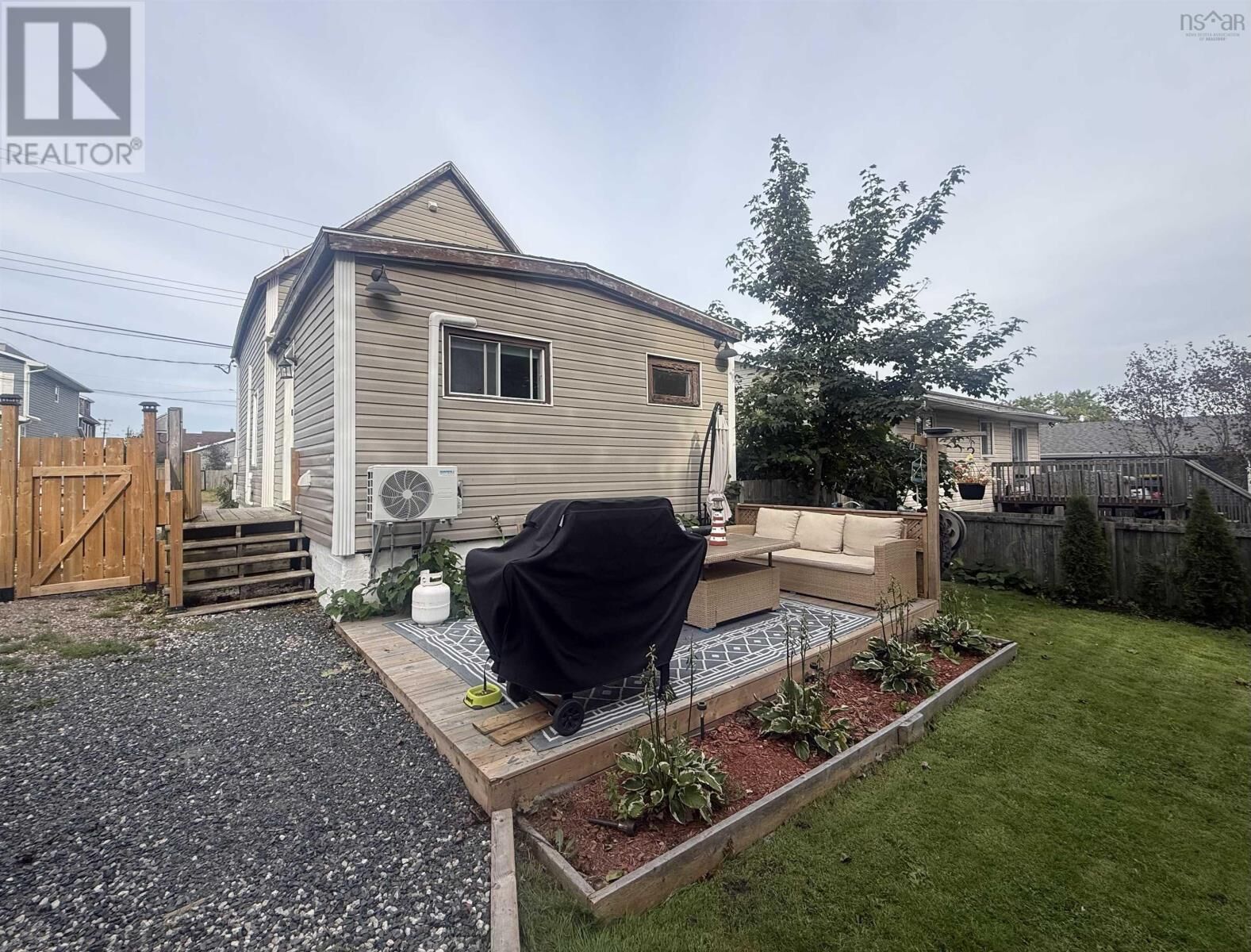 Property Photo:  124 Bruce St ,  NS B1A 3E5 