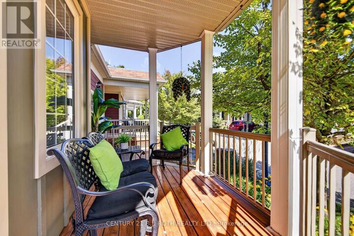 Property Photo: 3306 Summerhill Way ON L3V 0E1