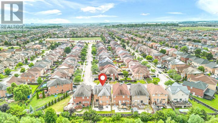 Property Photo:  48 Game Creek Crescent  ON L7A 0K3 