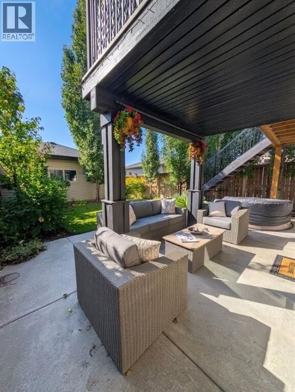 Property Photo: 125 Monteith Drive Southeast AB T1V 0G8