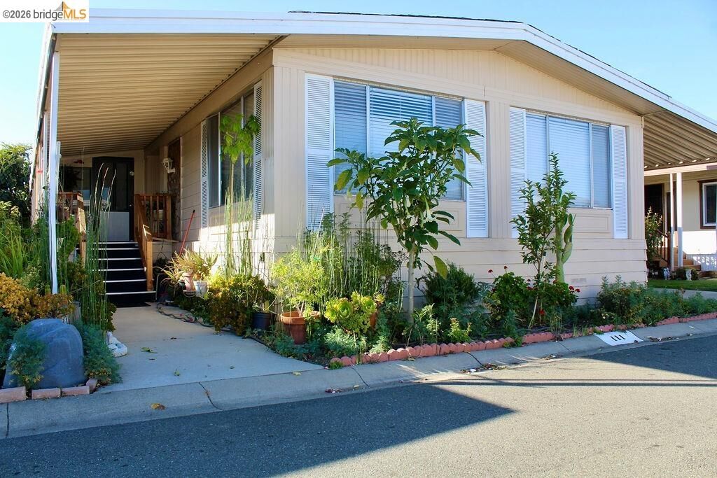 Property Photo:  4141 Deep Creek Rd 111  CA 94555 