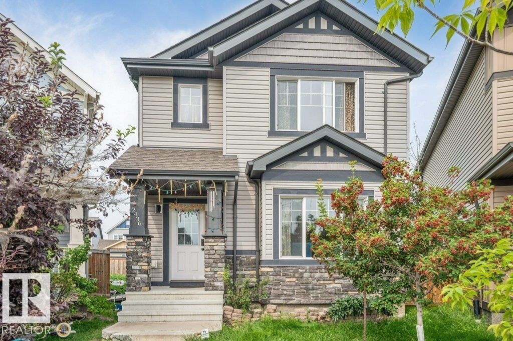 Property Photo:  2436 18 Avenue NW  AB T6T 2G7 